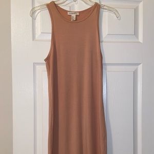 Light pink, cotton midi dress. Forever 21.